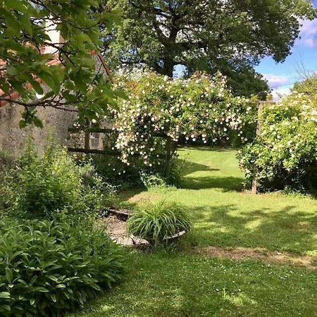 Domaine Dauget Сasa de vacaciones Saint-Maurice-la-Clouere