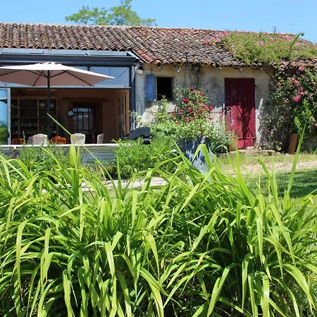 Holiday home Domaine Dauget *